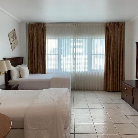 Beachfront Studios Casablanca Rentals Miami Beach Exterior foto